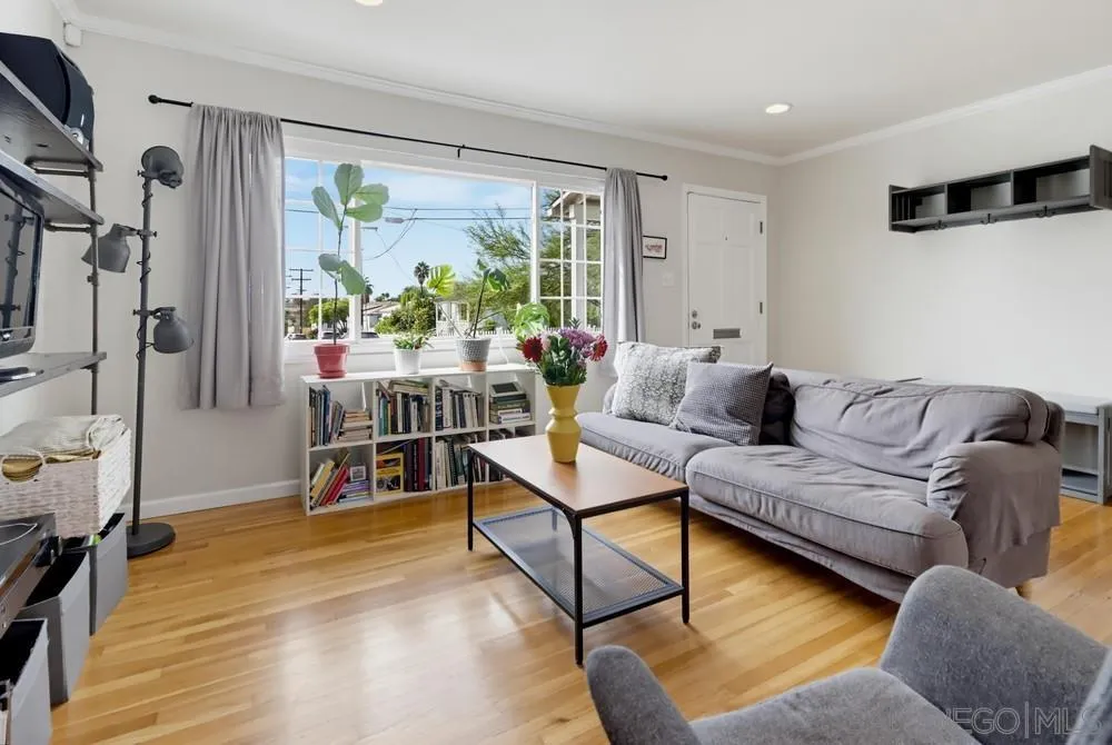 https://cdn.realtyfeed.com/cdn/127/260023080/d6c280af4262412c909195895176a92b.webp