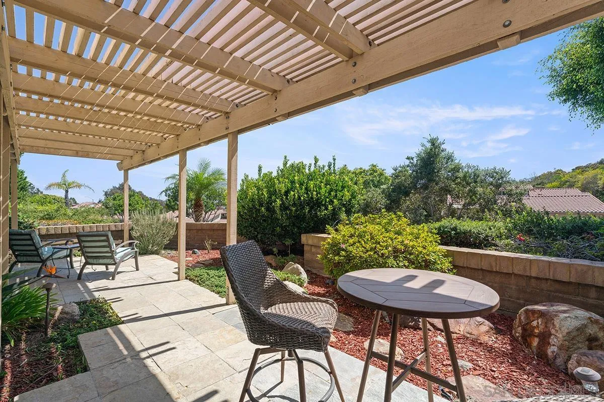 https://cdn.realtyfeed.com/cdn/127/260023083/33d535e1bb2f9afd867c926978c4dd46.webp