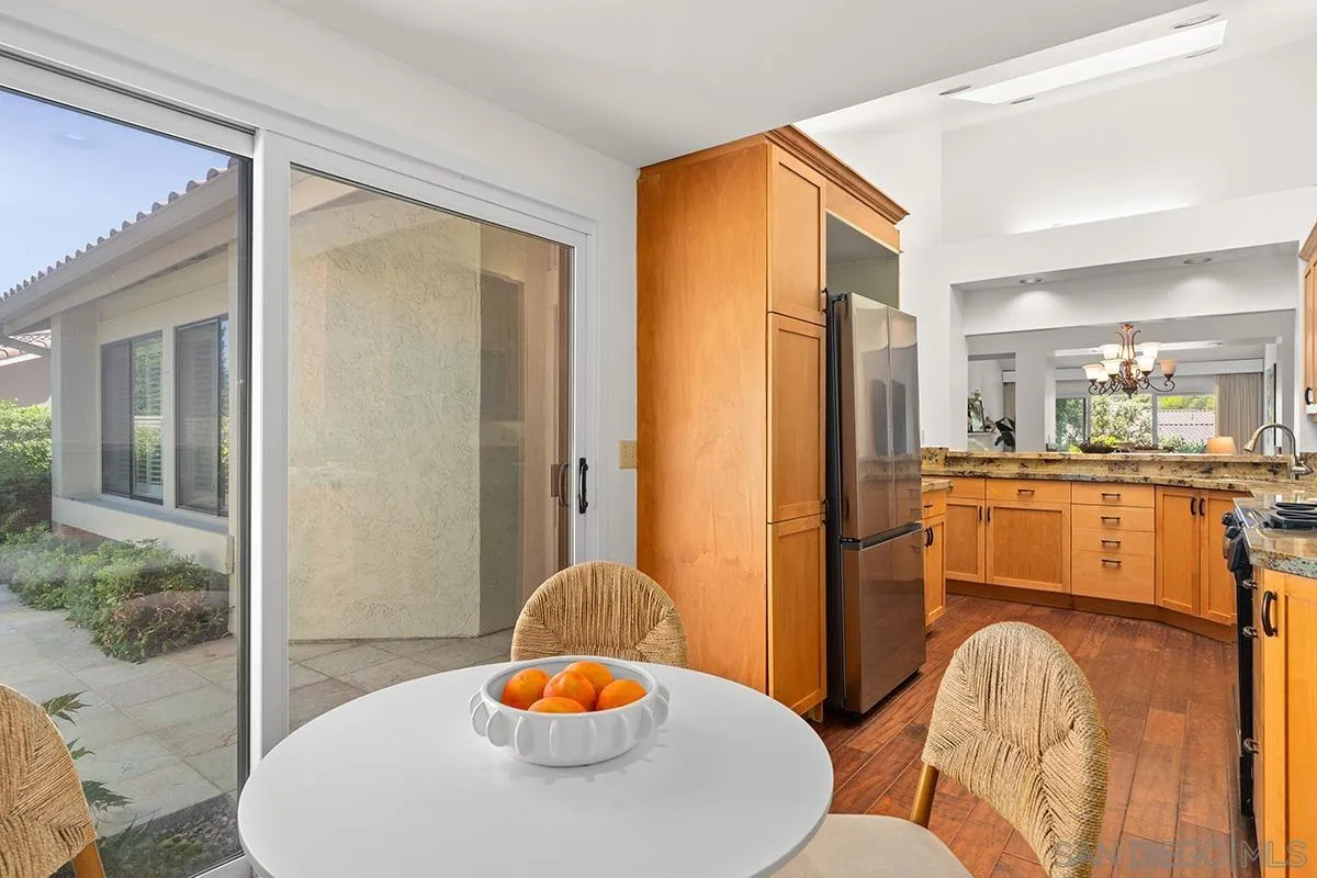 https://cdn.realtyfeed.com/cdn/127/260023083/36c8958e894d26345c2908108658195a.webp