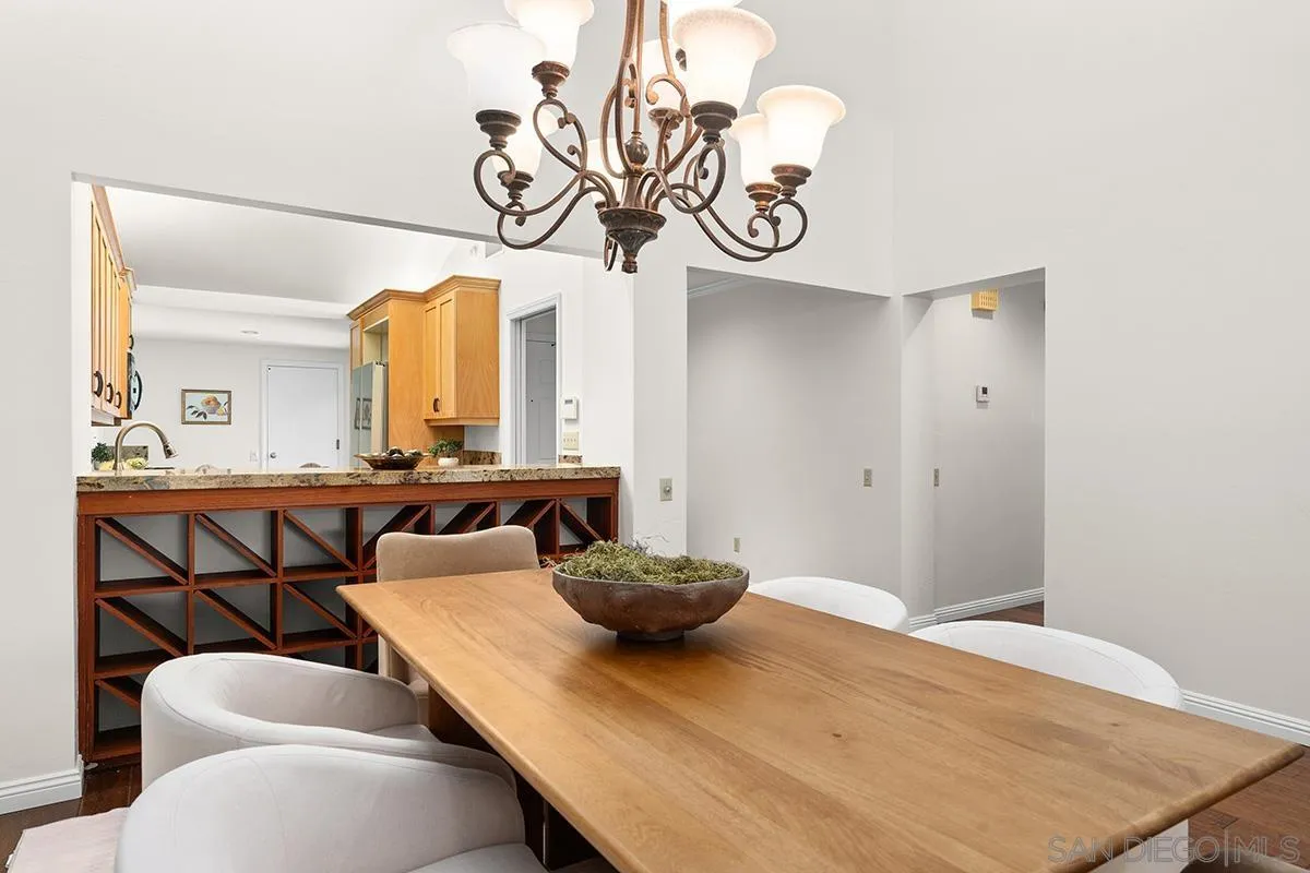 https://cdn.realtyfeed.com/cdn/127/260023083/6e9e10006c5a0e5c8b249041f5bb426a.webp
