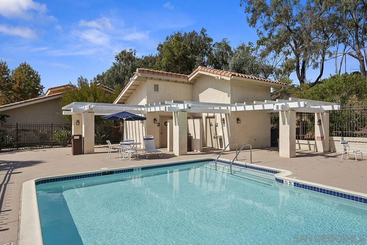 https://cdn.realtyfeed.com/cdn/127/260023083/857cf207d661a3f183094aa3de96489e.webp