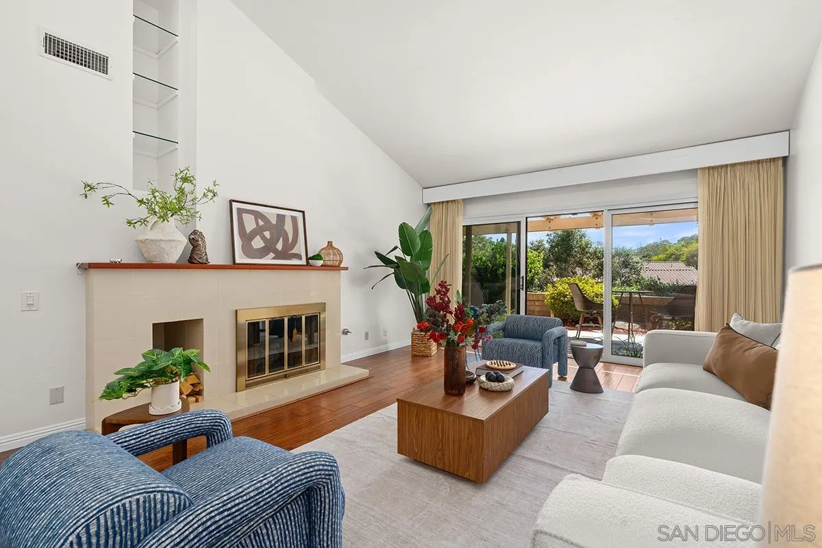 2217 Via Pedrera, La Jolla, CA 92037 - Main photo, La Jolla, CA