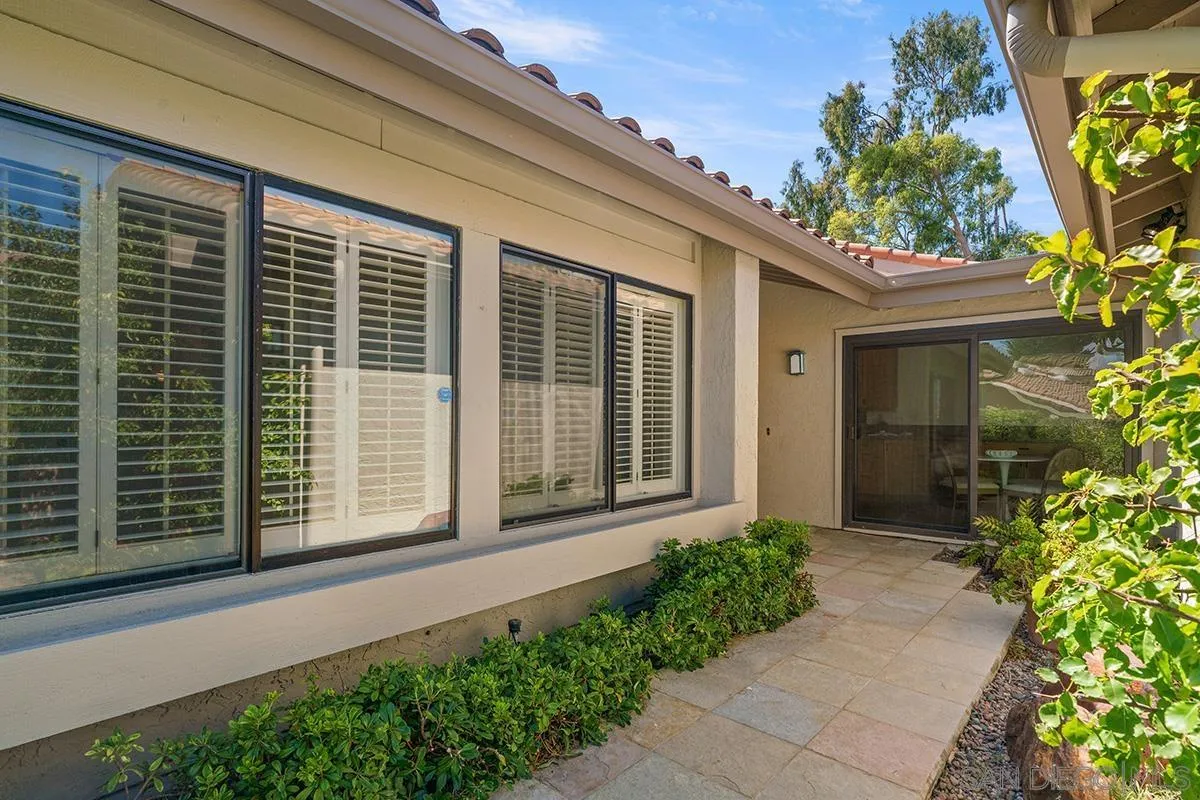 https://cdn.realtyfeed.com/cdn/127/260023083/cf05ae8cf93a66c01a33e521b0ff3567.webp