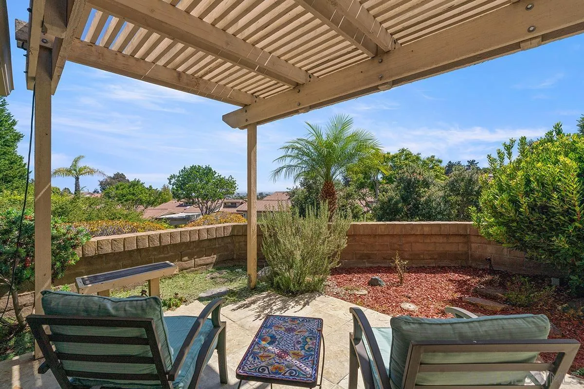 https://cdn.realtyfeed.com/cdn/127/260023083/ec8f18d55bf8458757d3e8ed6ff89747.webp