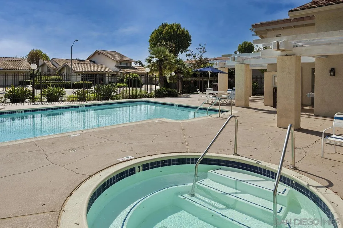https://cdn.realtyfeed.com/cdn/127/260023083/f0479d6062e238c66b5b04d7a0a79469.webp