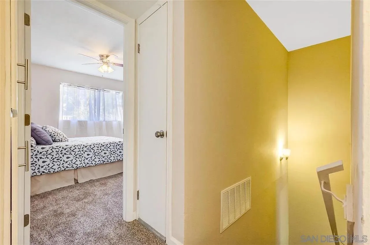 https://cdn.realtyfeed.com/cdn/127/260023084/663ec161a3cf51b031f7d3cdfd94e83d.webp