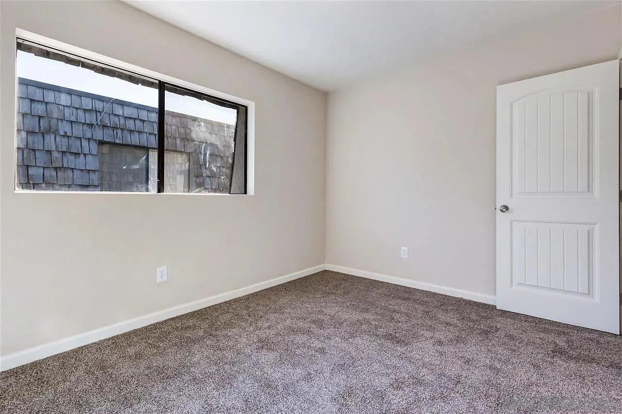 https://cdn.realtyfeed.com/cdn/127/260023084/9b12e240d9ea847ec52da2ff4943445d.webp