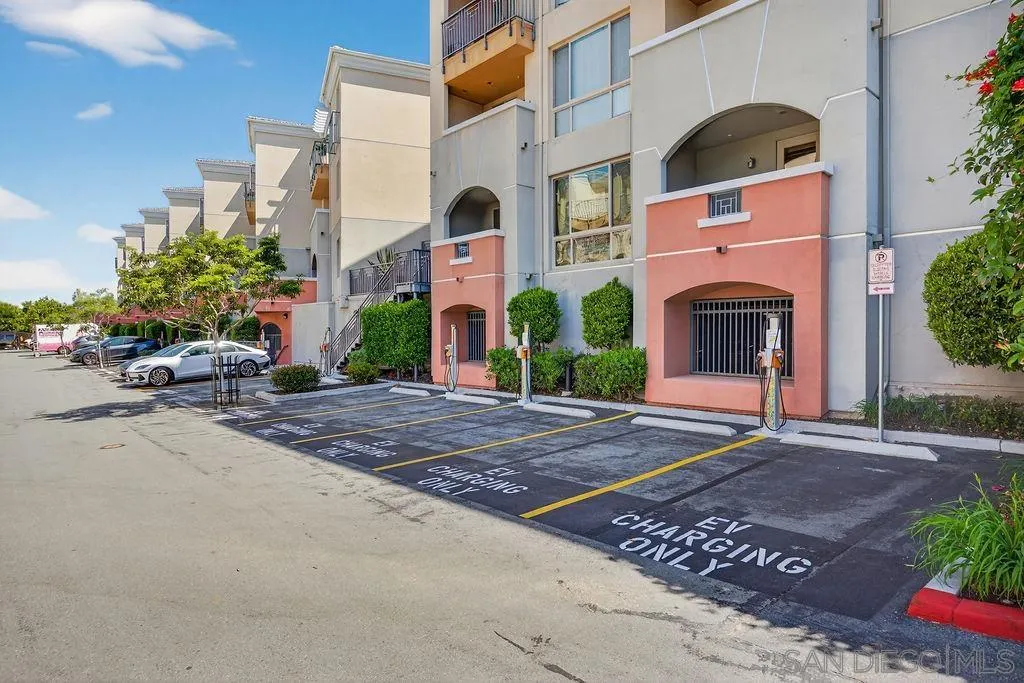 https://cdn.realtyfeed.com/cdn/127/260023087/27a517efb400905e0f65f5863aa9d829.webp