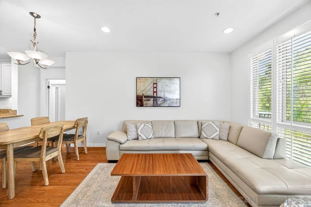 https://cdn.realtyfeed.com/cdn/127/260023087/2ca75c74a9580e0e536d4cea66274ae6.webp