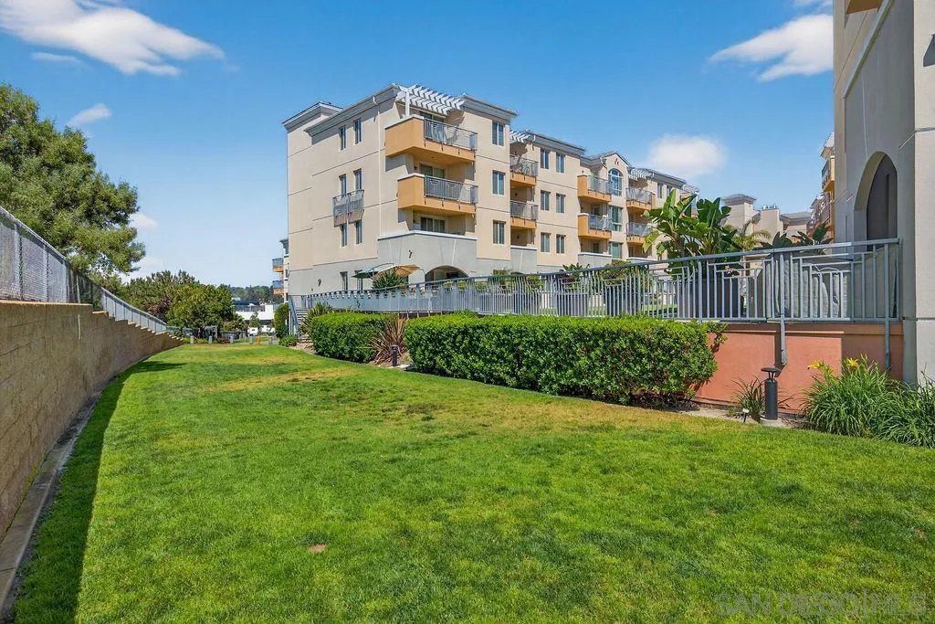 https://cdn.realtyfeed.com/cdn/127/260023087/d74eea05bf9614e79e2feee7cd191e4f.webp