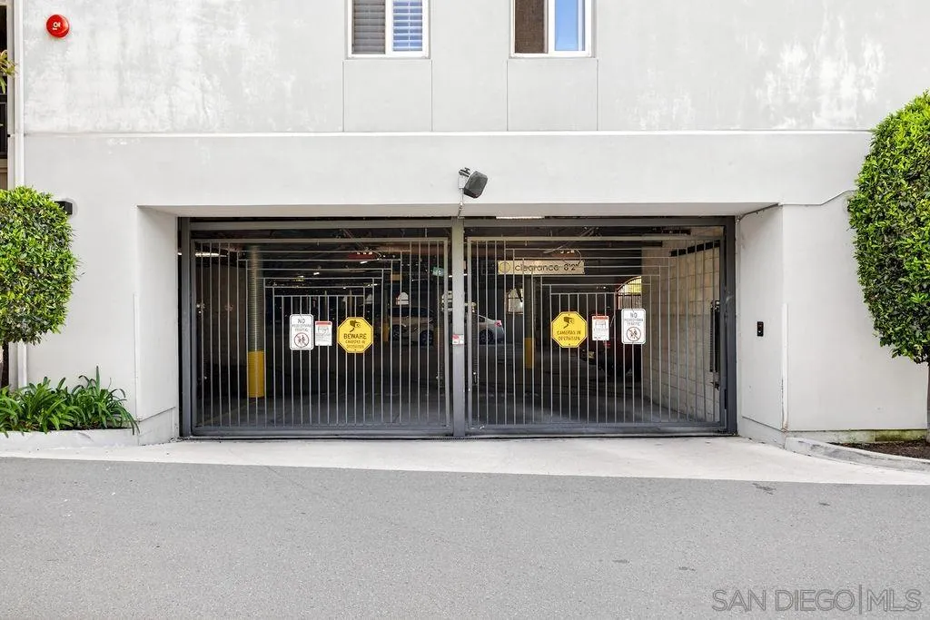https://cdn.realtyfeed.com/cdn/127/260023087/da6b0dff149e29d075ca550d97e116d7.webp