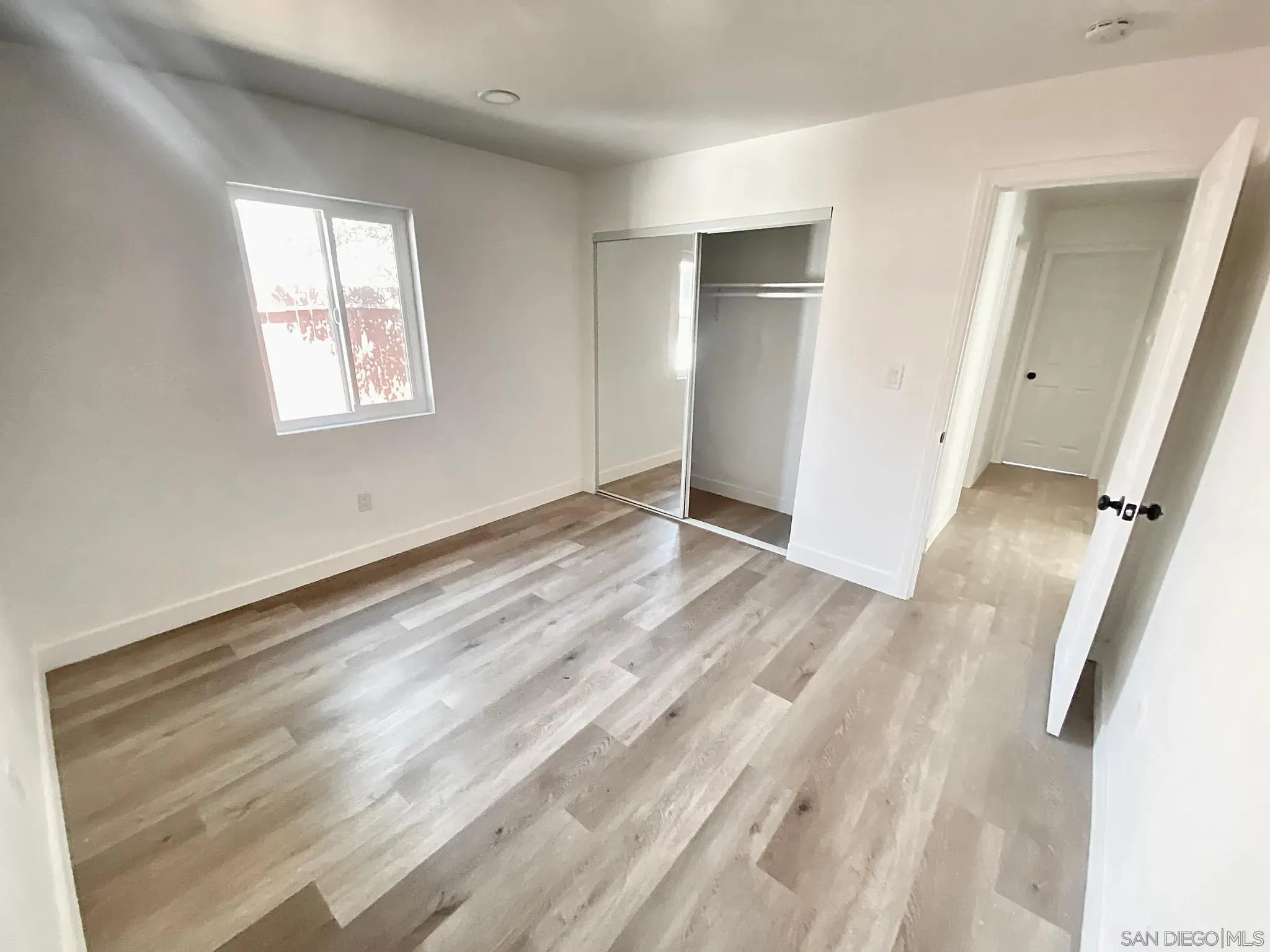 https://cdn.realtyfeed.com/cdn/127/260023092/4524f1232e351c4d2e9fcf1521678de6.webp