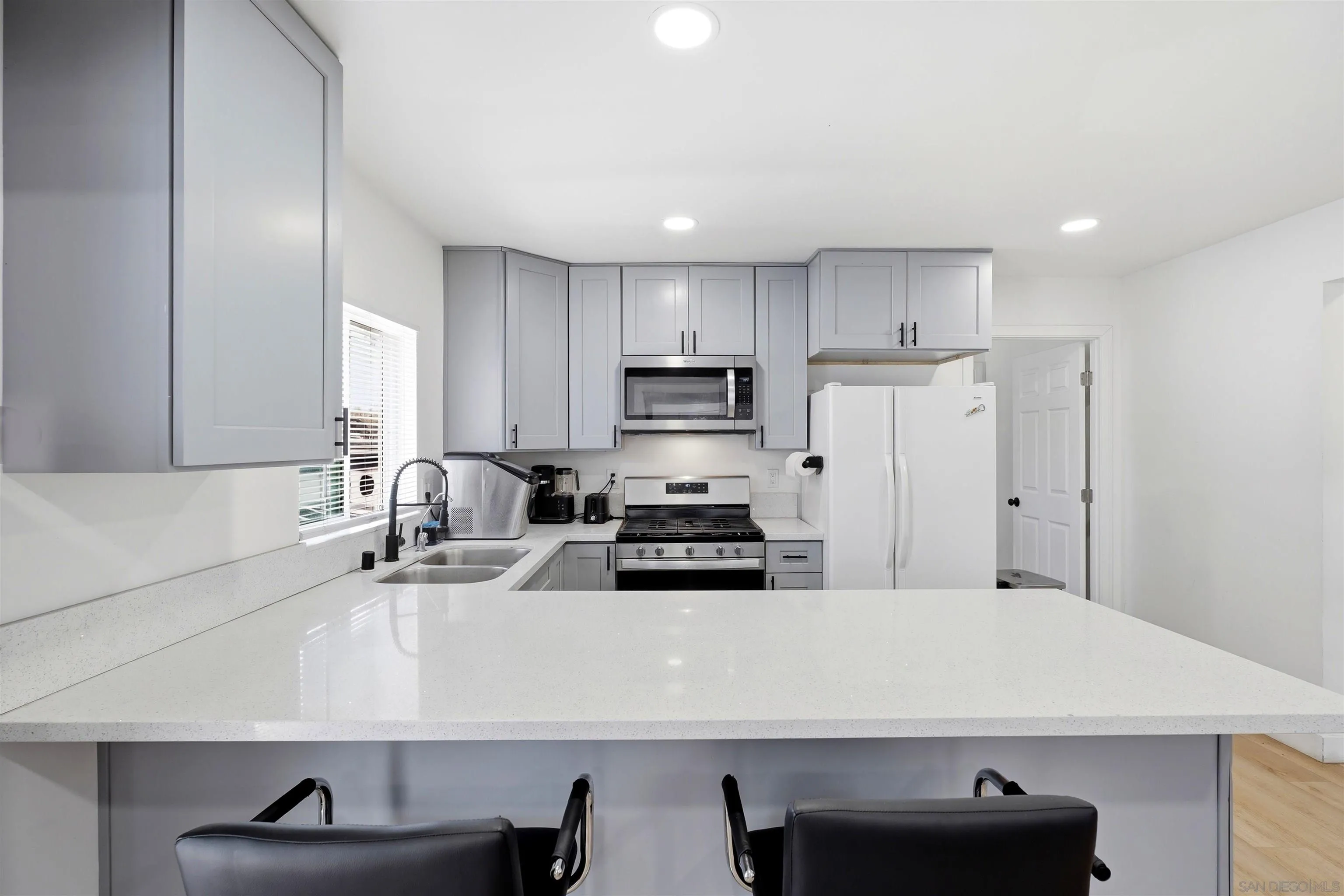 https://cdn.realtyfeed.com/cdn/127/260023092/4c81b671a7455a075232446316a60f85.webp