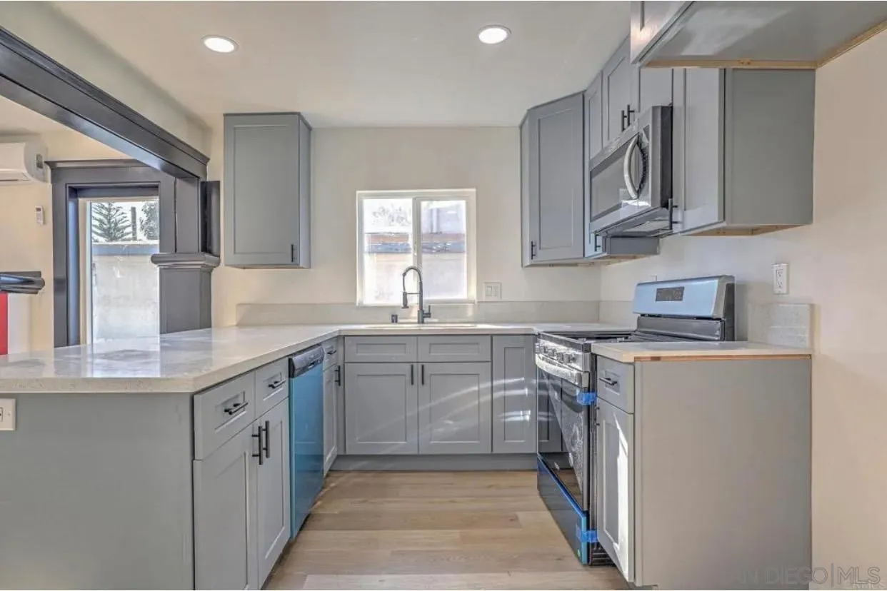 23 E 1st St, National City, CA 91950 - Photo 5 of 24, National City, CA