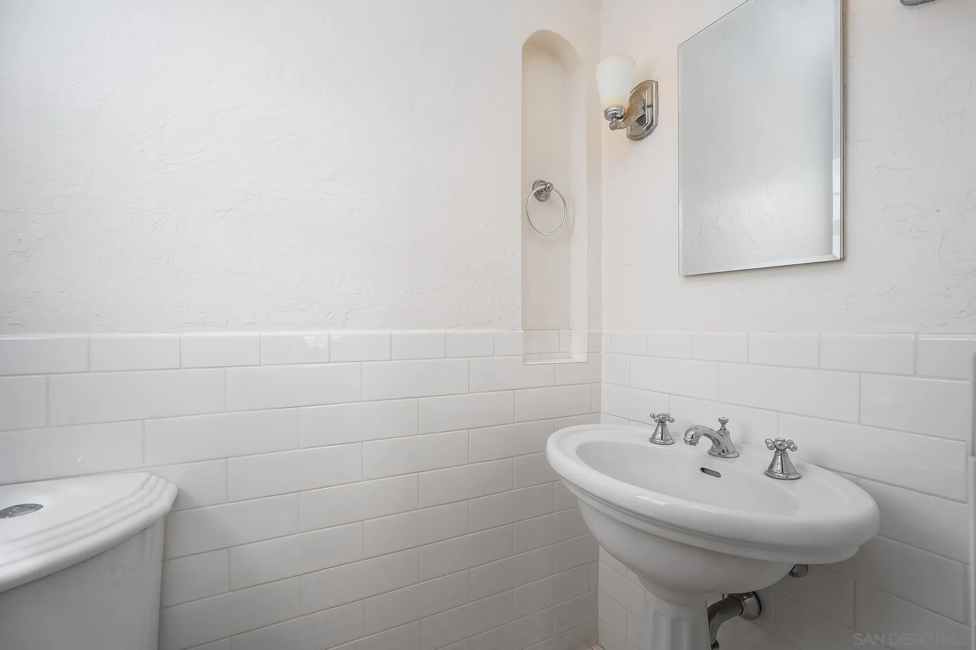 https://cdn.realtyfeed.com/cdn/127/260023098/518ef4e37ddec461cdc0587ff50b791f.webp