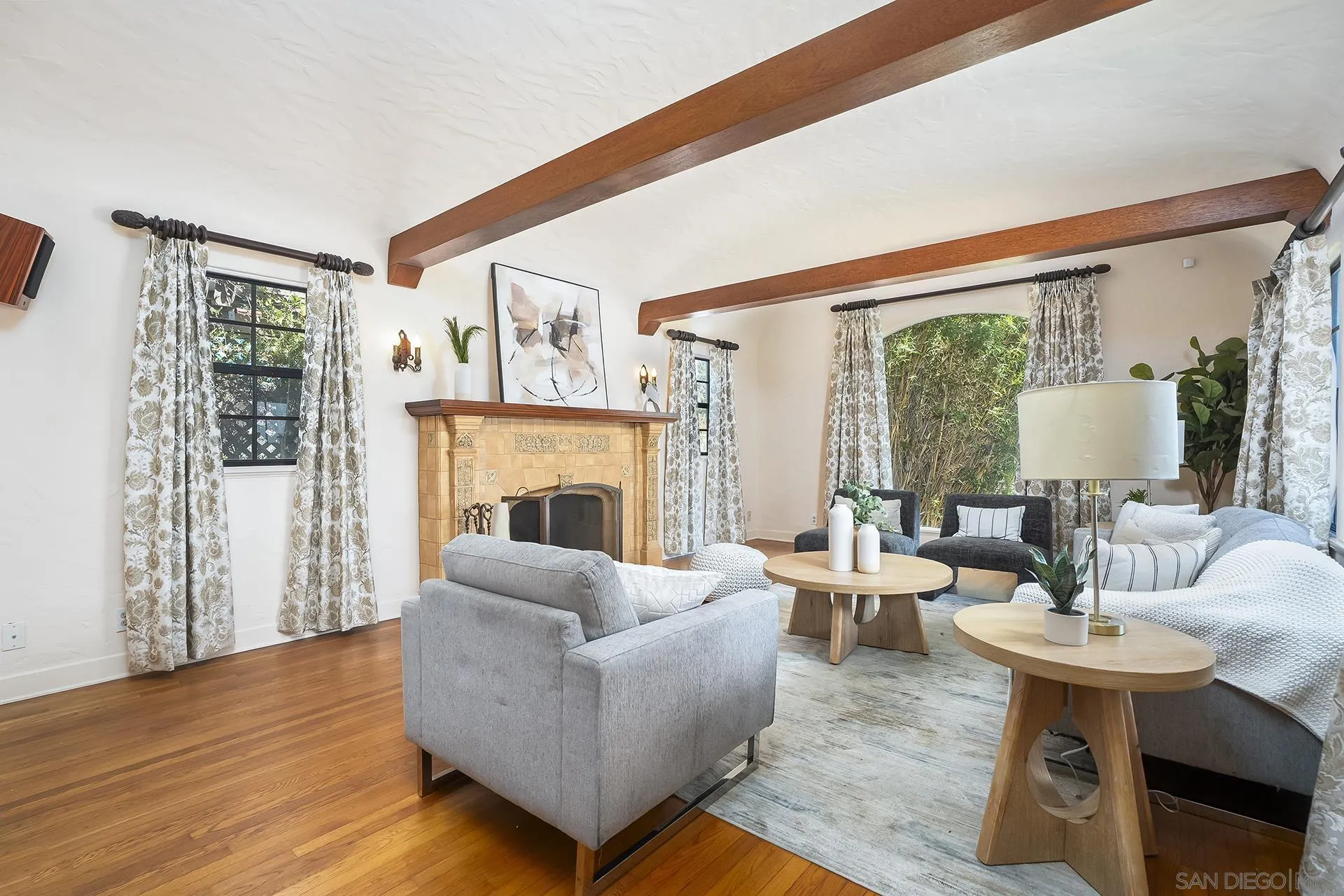 https://cdn.realtyfeed.com/cdn/127/260023098/9087880c95c7fc9eecd0690492d5270f.webp