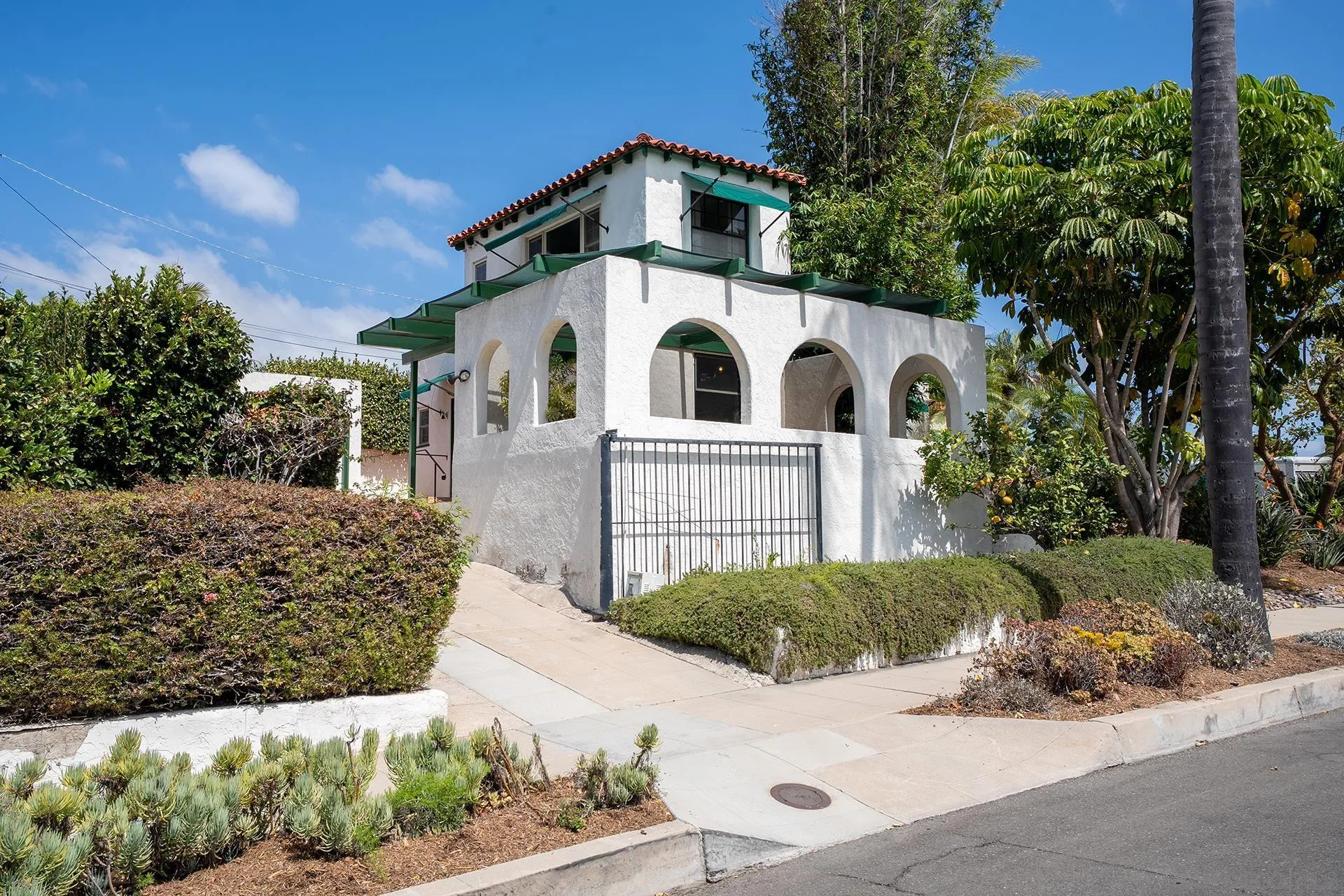 https://cdn.realtyfeed.com/cdn/127/260023098/c11cba25b937677a0cbcbb1489cf525b.webp