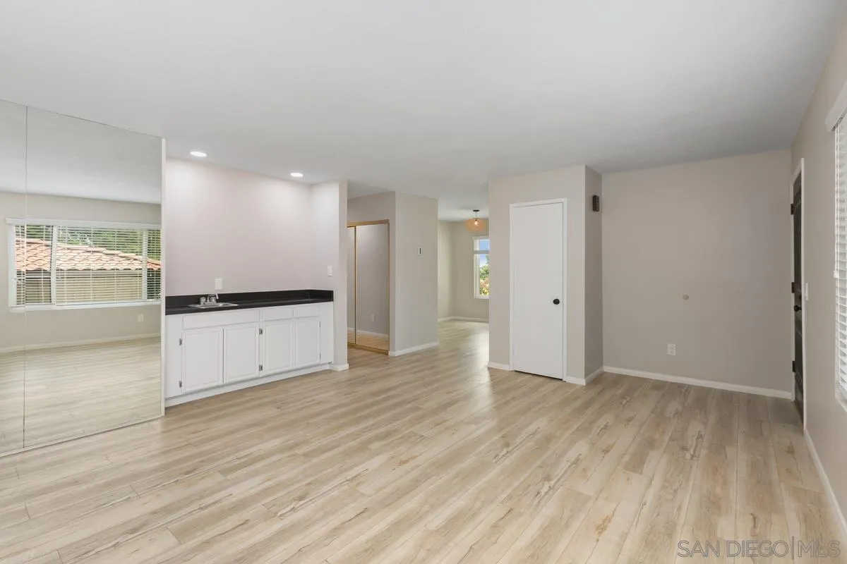 4265 Asher St Unit 23, San Diego, CA 92110 - Photo 3 of 24, San Diego, CA