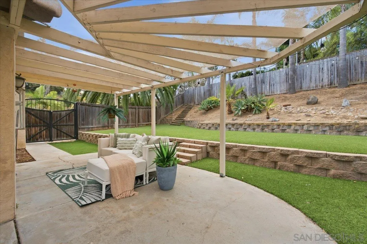 https://cdn.realtyfeed.com/cdn/127/260023102/5bcdeba3623b9f564a139371c2770ec6.webp