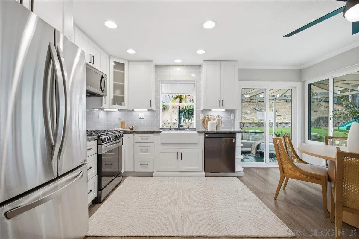 https://cdn.realtyfeed.com/cdn/127/260023102/73780f5b622cd64de331369f041cbd13.webp