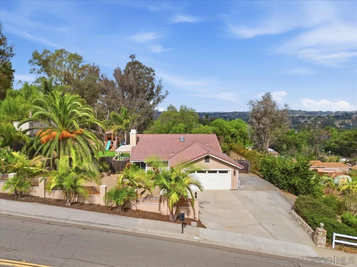 427 Ponte Ave, San Marcos, CA 92078 - Main photo, San Marcos, CA