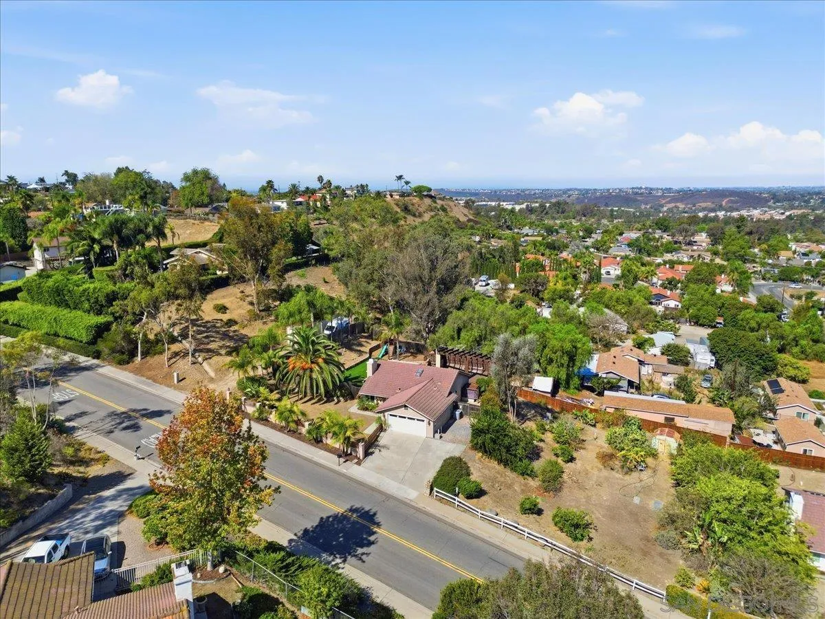https://cdn.realtyfeed.com/cdn/127/260023102/841b3ced5a7294b7568e5ca50650e266.webp
