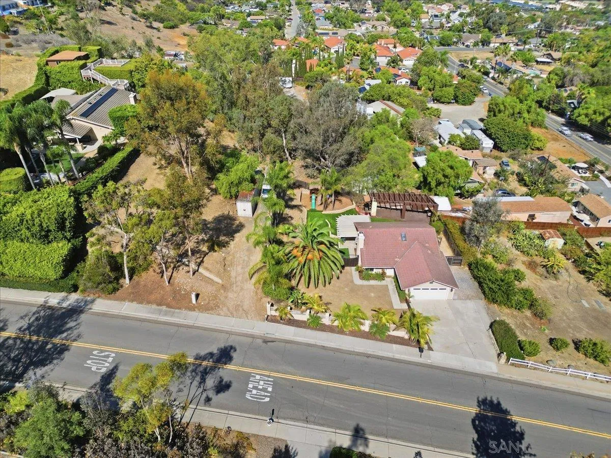 427 Ponte Ave, San Marcos, CA 92078 - Photo 3 of 42, San Marcos, CA