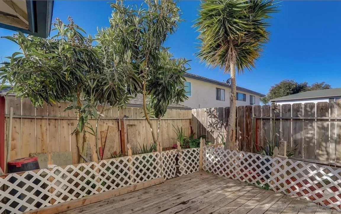 https://cdn.realtyfeed.com/cdn/127/260023109/4c3adf2a8ef35d47131b496675e382ab.webp