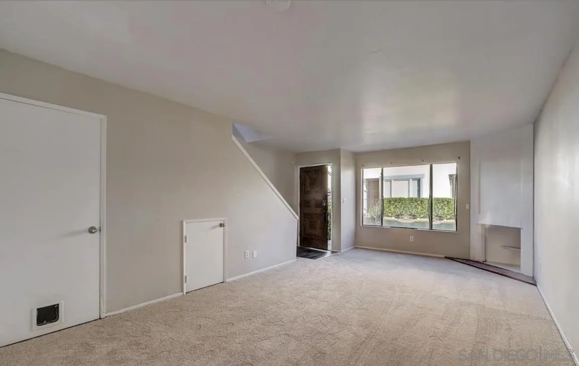 https://cdn.realtyfeed.com/cdn/127/260023109/cc516ac5ab2343377b286d2fbd04d4ab.webp