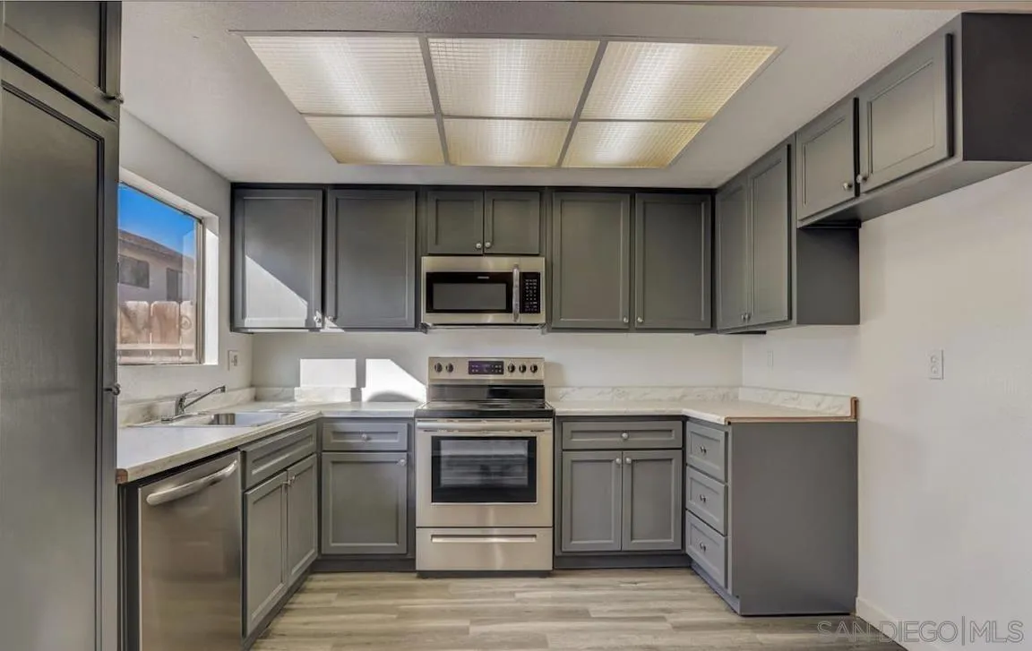 https://cdn.realtyfeed.com/cdn/127/260023109/dc7a8cea720f89cb198b9b7619c4ce7e.webp