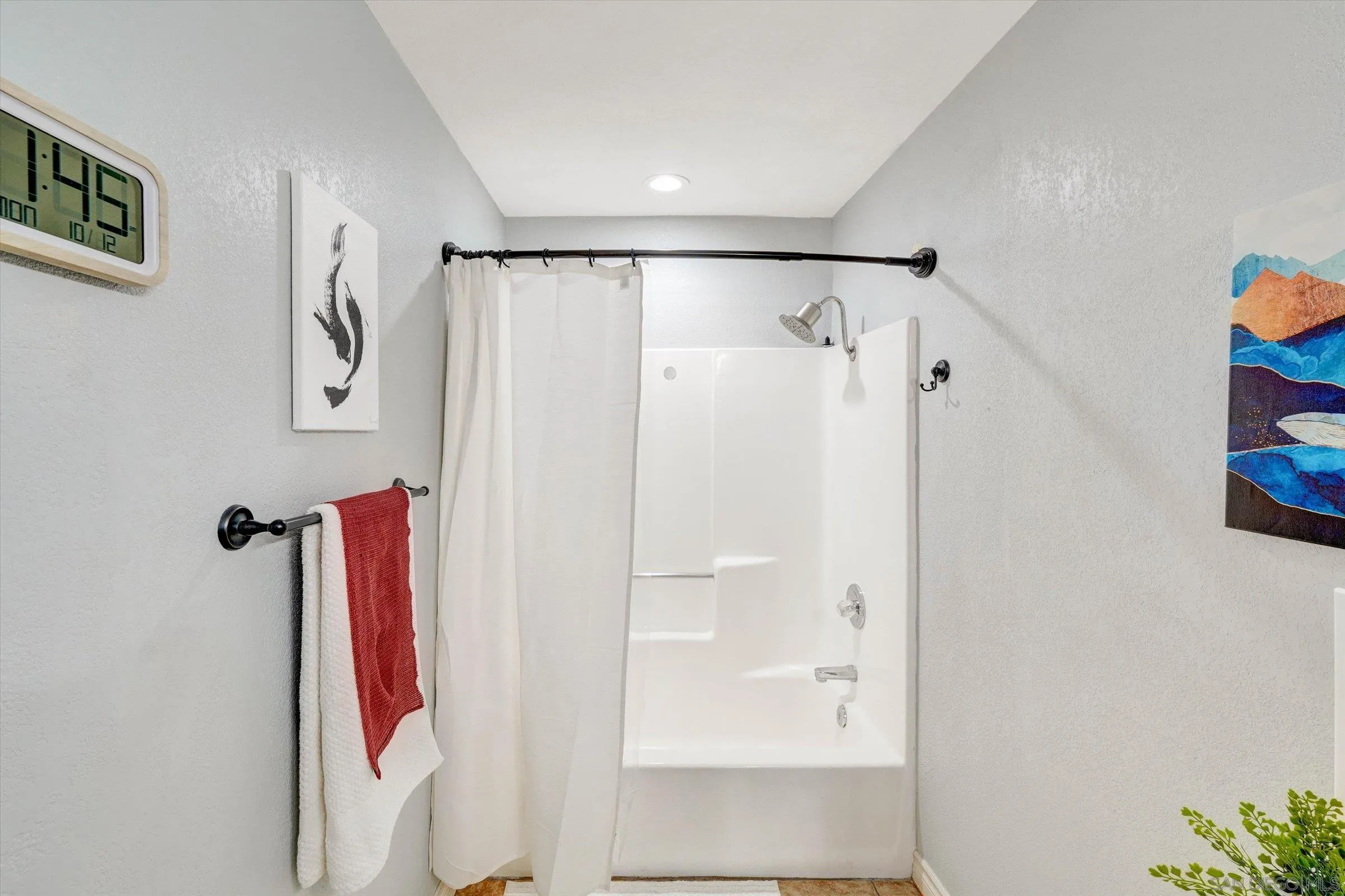 5045 Los Morros Way #83, Oceanside, CA 92057, photo 27