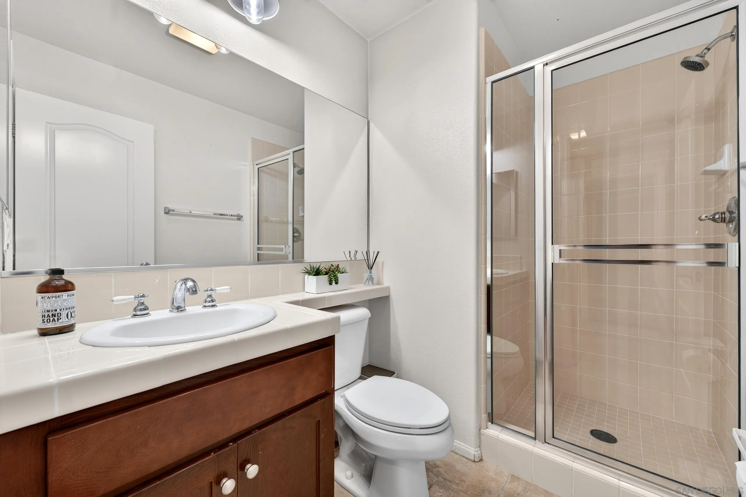 https://cdn.realtyfeed.com/cdn/127/260023112/9075d8f17962d0ddf9d38f908d77216a.webp