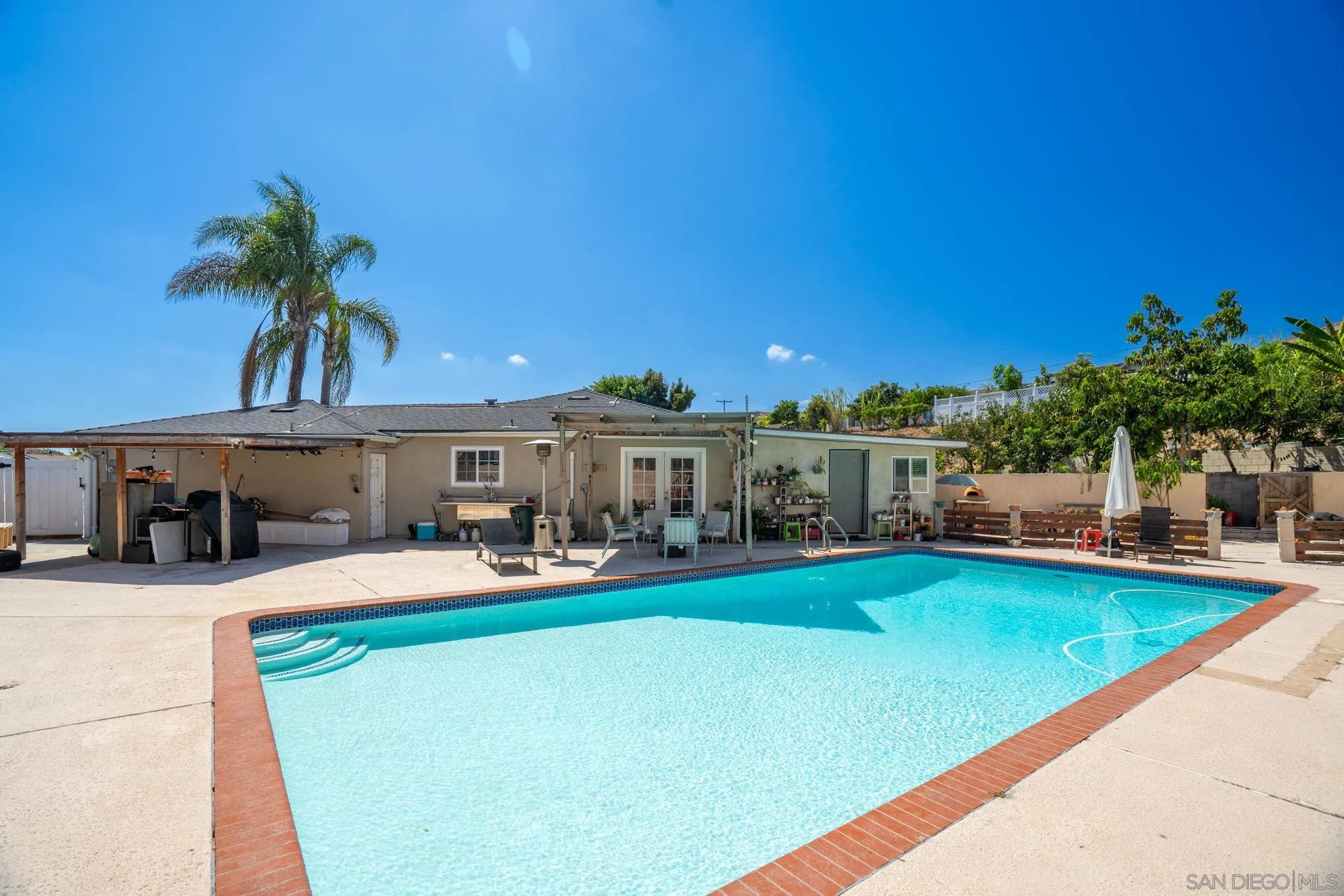 https://cdn.realtyfeed.com/cdn/127/260023115/a92ae579613e2a9a92b40e42d8e6fad5.webp