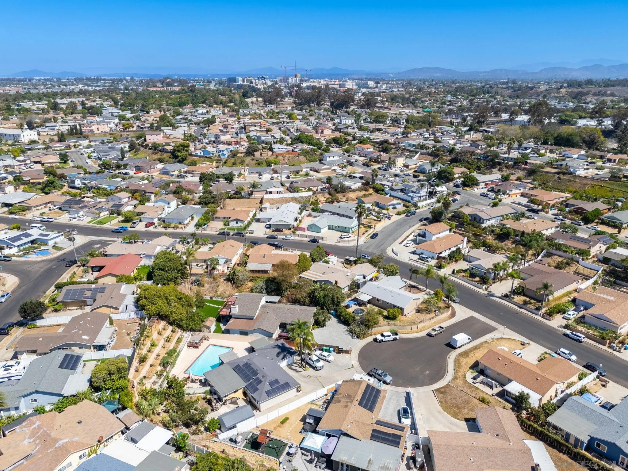 https://cdn.realtyfeed.com/cdn/127/260023115/f11cc26a68ed57211500ff11b8f3d60d.webp