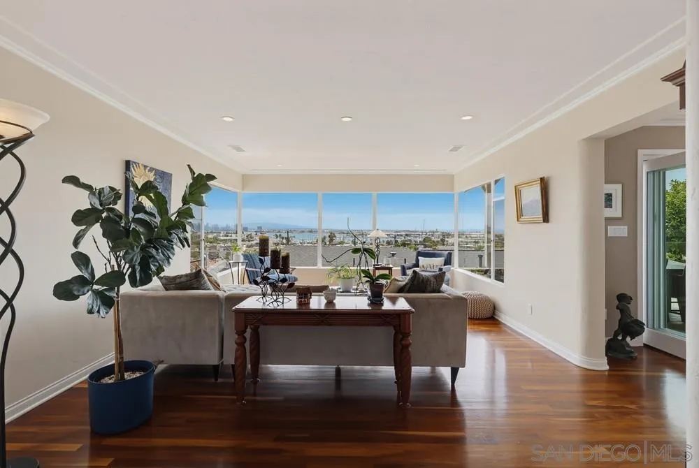https://cdn.realtyfeed.com/cdn/127/260023116/1e9d1eb2f5c171df8c94bb741bcd75c1.webp