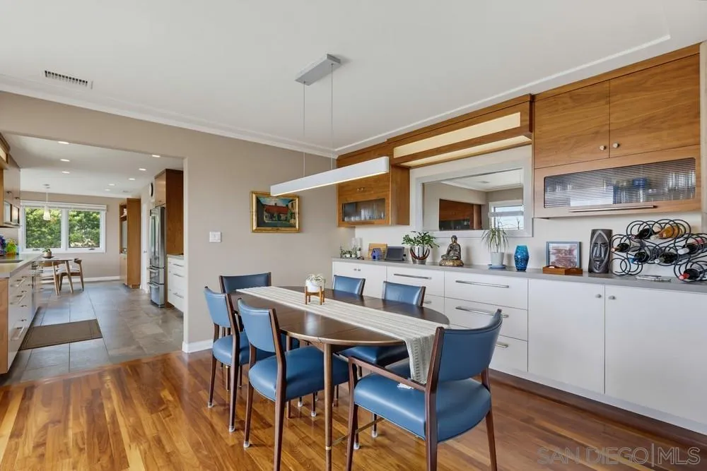 https://cdn.realtyfeed.com/cdn/127/260023116/34c9c04805c568c0663deacf86f2b88c.webp