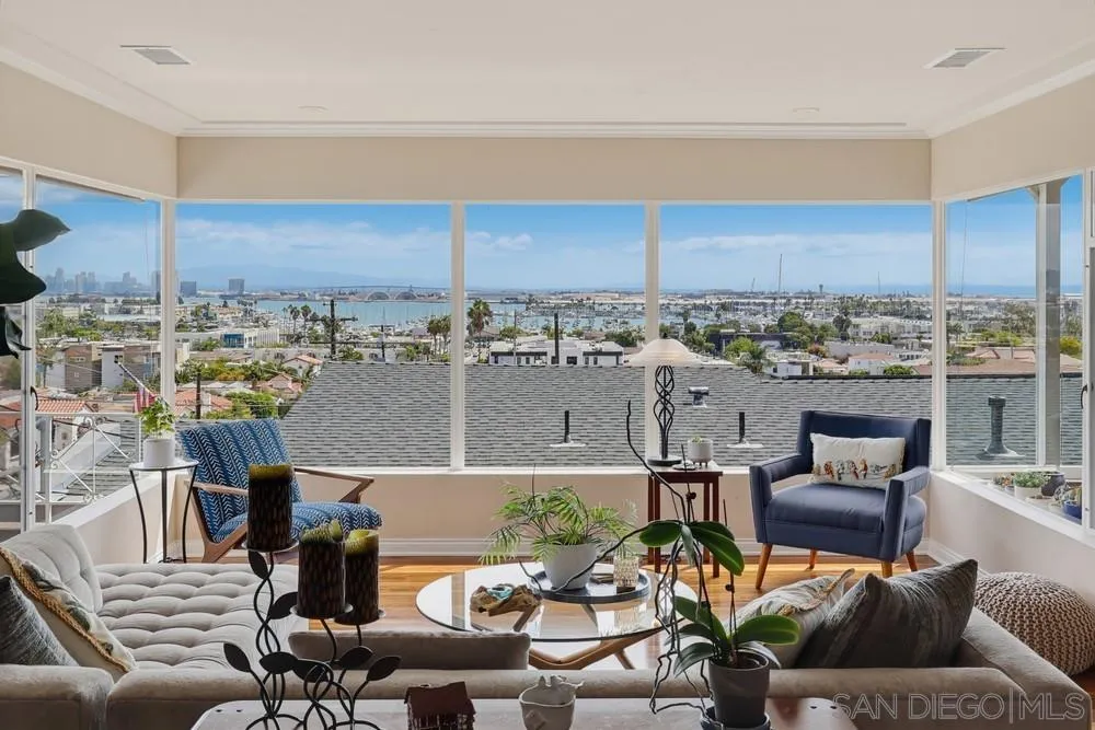 https://cdn.realtyfeed.com/cdn/127/260023116/4ef8e4b6f6f9370635c182a7179597b4.webp
