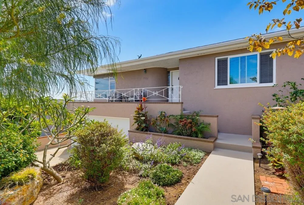 https://cdn.realtyfeed.com/cdn/127/260023116/6609c7b3caaacf652dcaf5233f2c2af8.webp