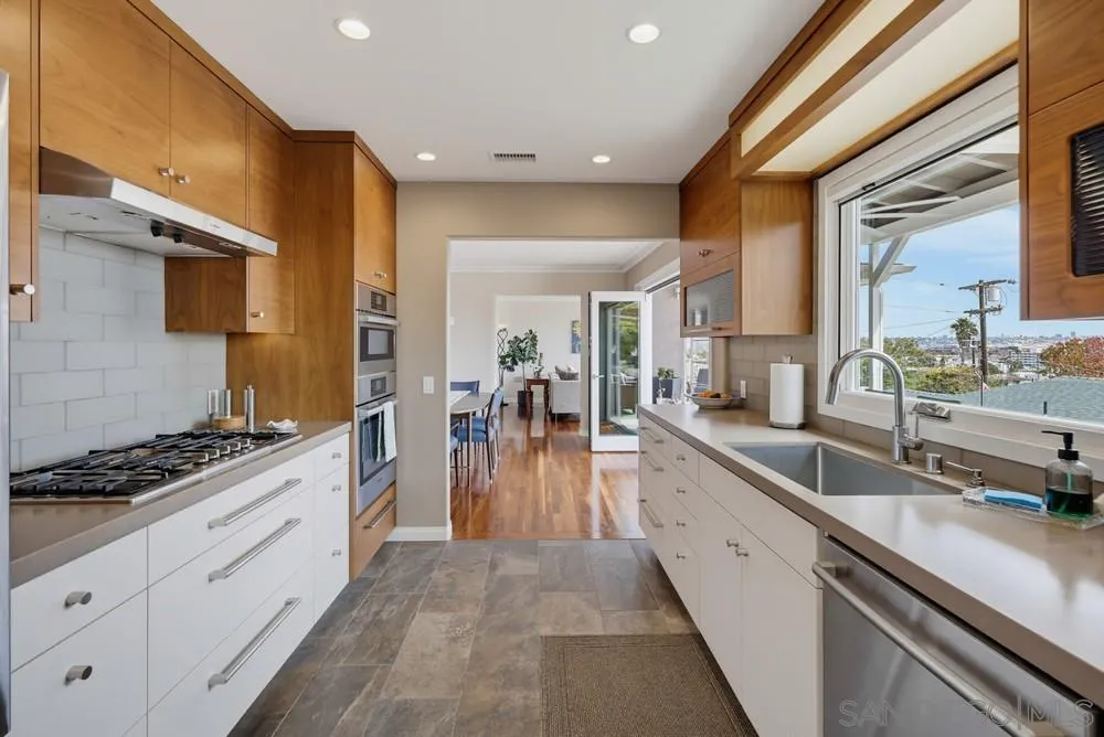 https://cdn.realtyfeed.com/cdn/127/260023116/9a3f4346637f8392acca54fb3f8acf85.webp
