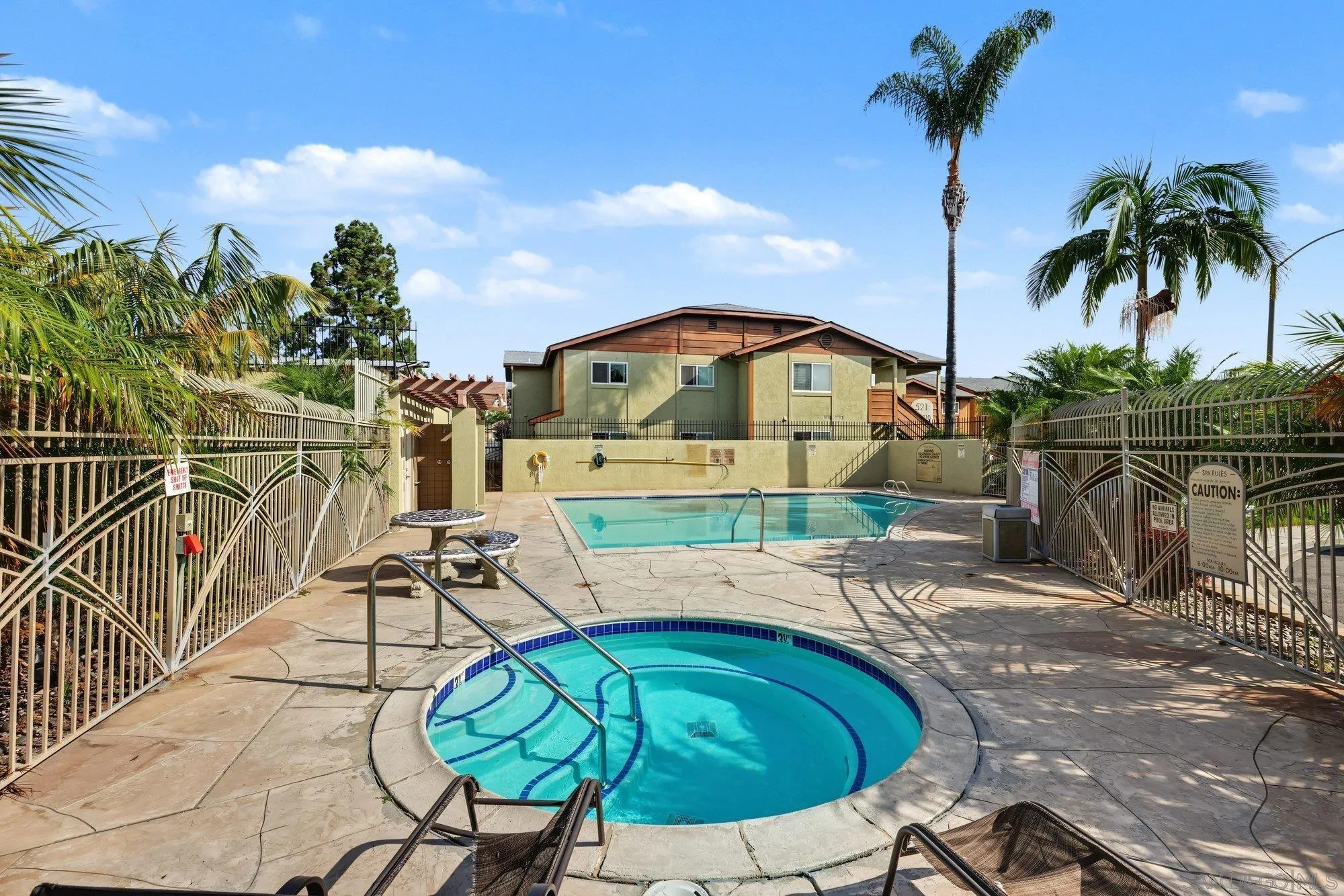 https://cdn.realtyfeed.com/cdn/127/260023120/2917b6677e5157e34c7a885fc5353a81.webp