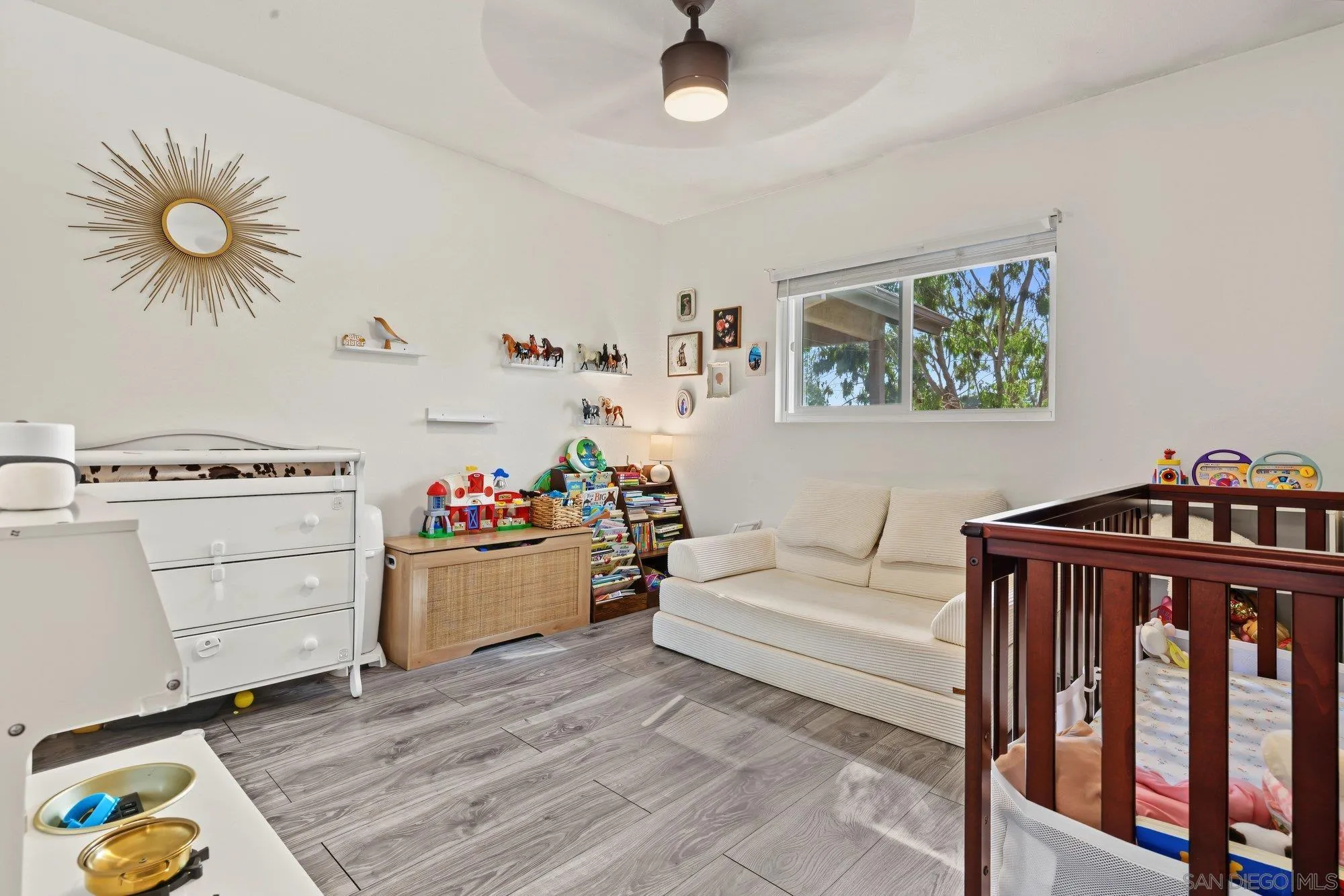 https://cdn.realtyfeed.com/cdn/127/260023120/2e3f2dd429a785f772a8a65e8f0aaf1e.webp