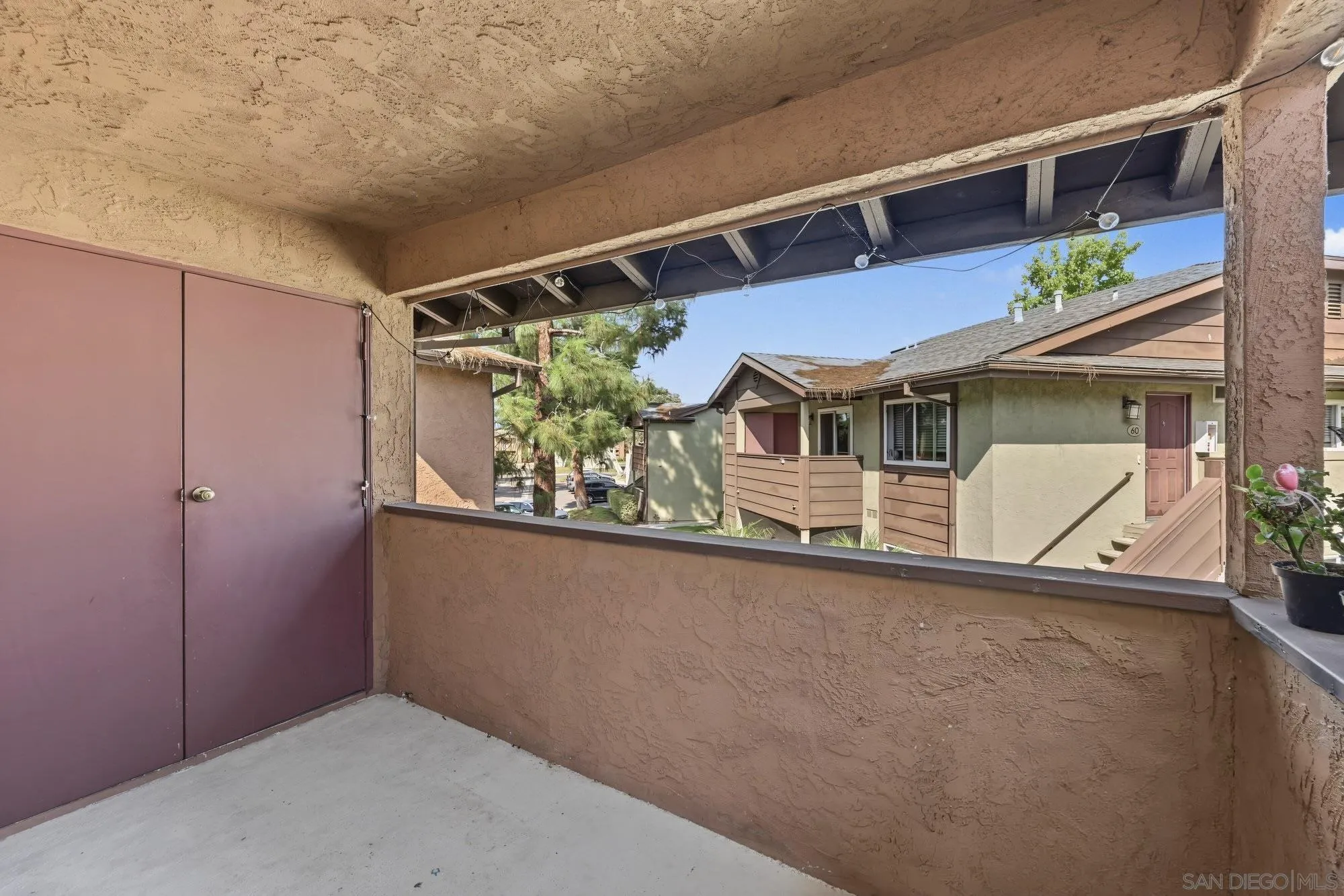 https://cdn.realtyfeed.com/cdn/127/260023120/40ef5f3197305833ef71ec923355966e.webp