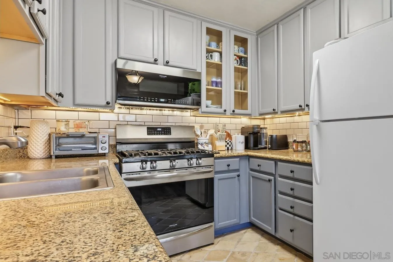 https://cdn.realtyfeed.com/cdn/127/260023120/5cd59e78ddd6fe57e774623e7e25ebfd.webp