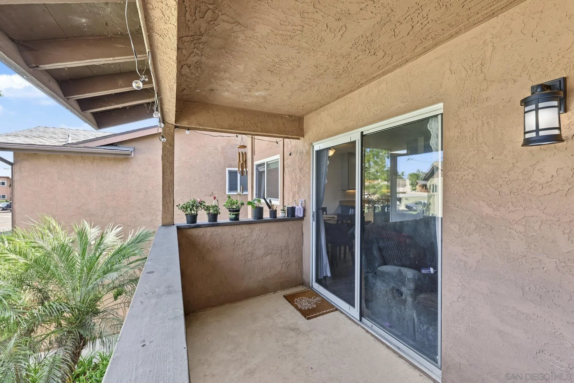https://cdn.realtyfeed.com/cdn/127/260023120/701ea8bfdae5e7ff196db82ea58a2362.webp