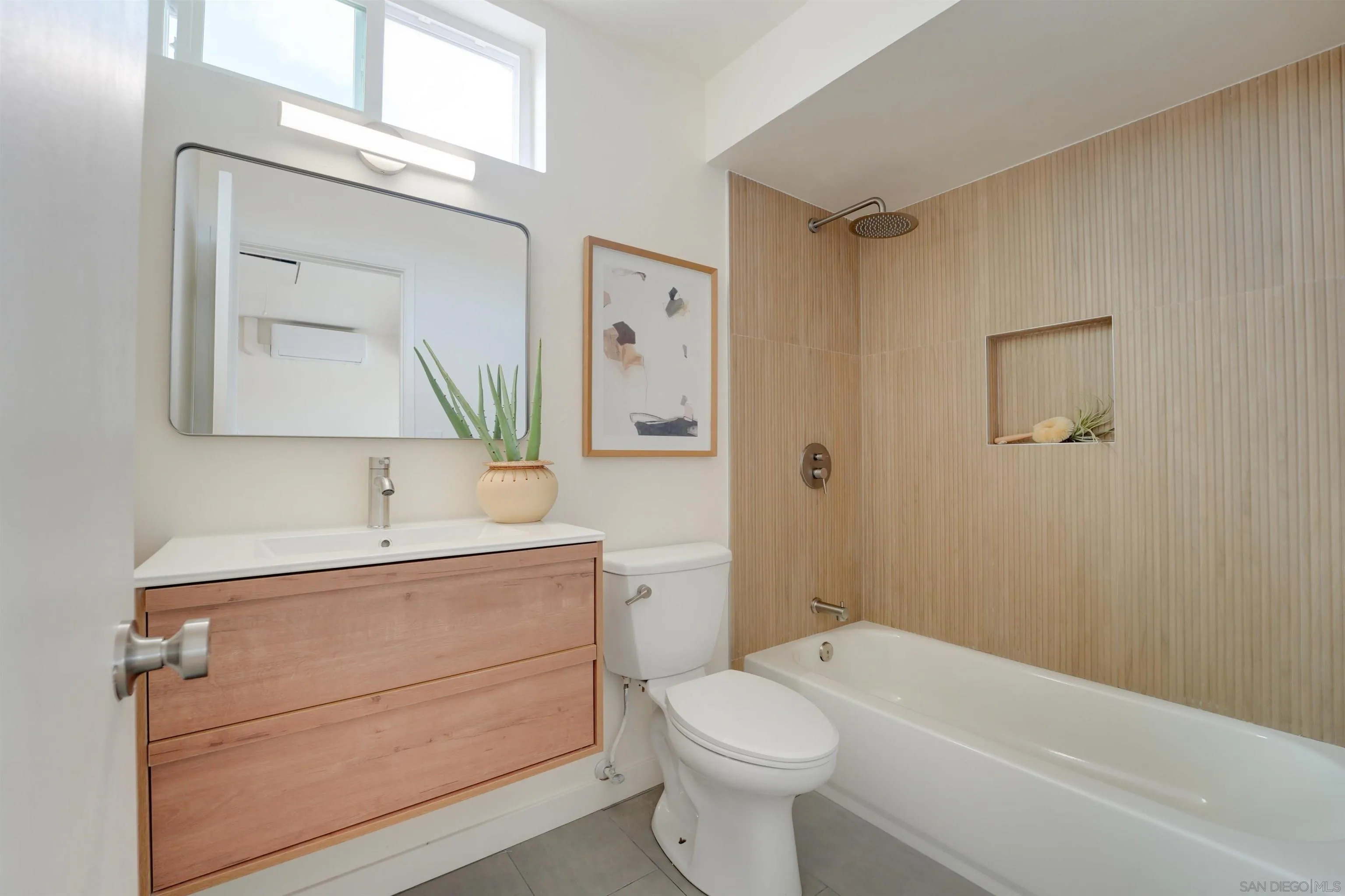 https://cdn.realtyfeed.com/cdn/127/260023123/854d90a7f6d2ee25418a852ddb053fbf.webp
