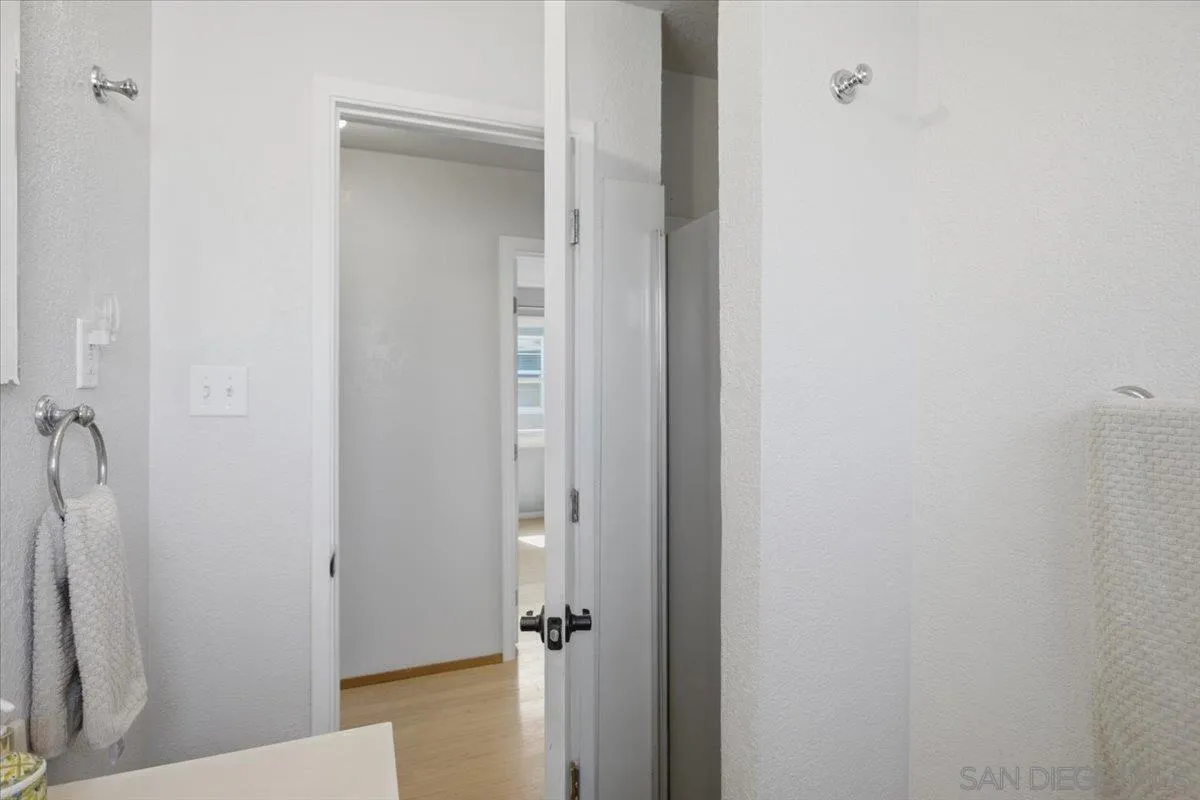 https://cdn.realtyfeed.com/cdn/127/260023127/253b4f096078c2f62159300f3d00e506.webp