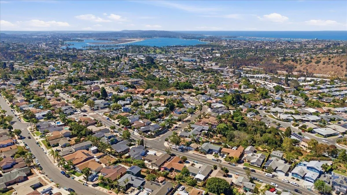 https://cdn.realtyfeed.com/cdn/127/260023127/3898ce0ec97fc4979b1d24a7ec2b21ba.webp