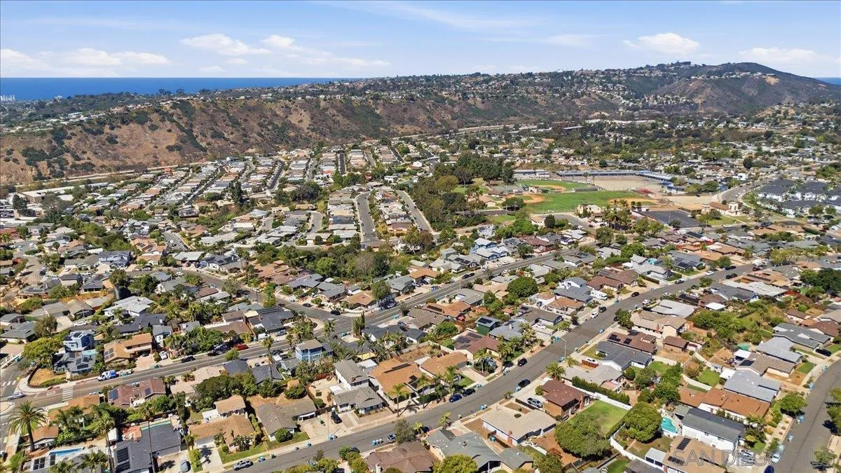 https://cdn.realtyfeed.com/cdn/127/260023127/5a7a154cb398846c7705c5bc0fb78dd8.webp