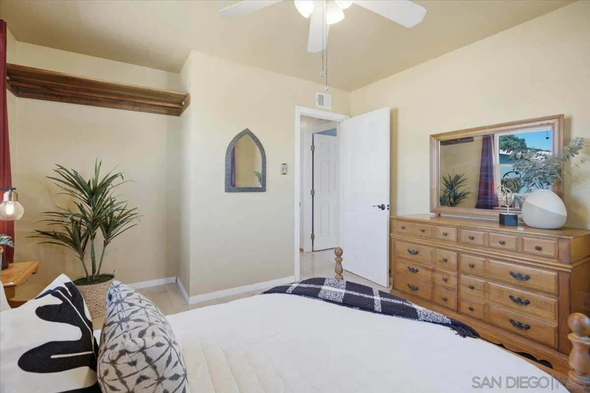 https://cdn.realtyfeed.com/cdn/127/260023127/f297db5aff651ebbdda27adc4562776a.webp