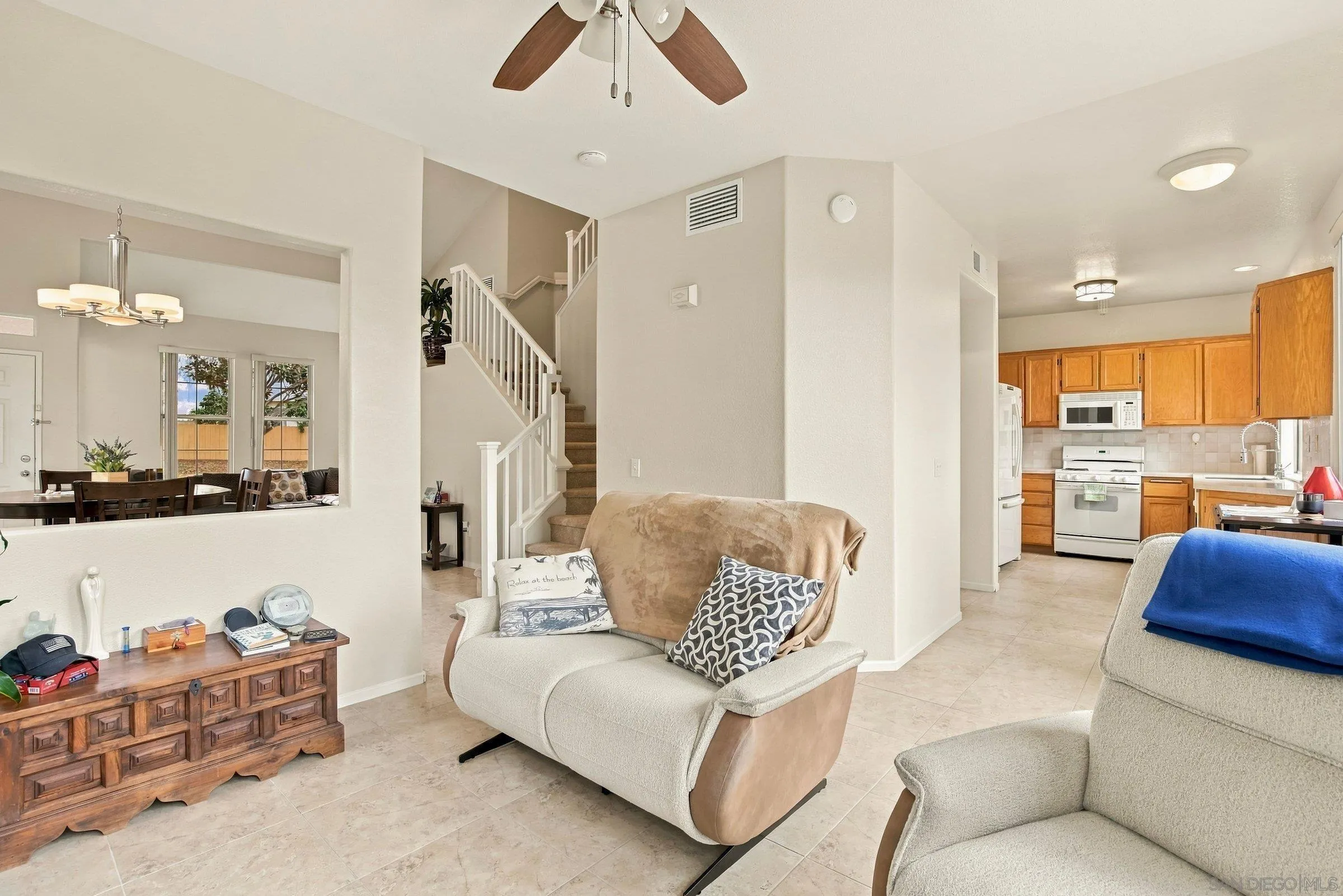 https://cdn.realtyfeed.com/cdn/127/260023128/73e2bfe5ed547dcb747451f195bad06f.webp